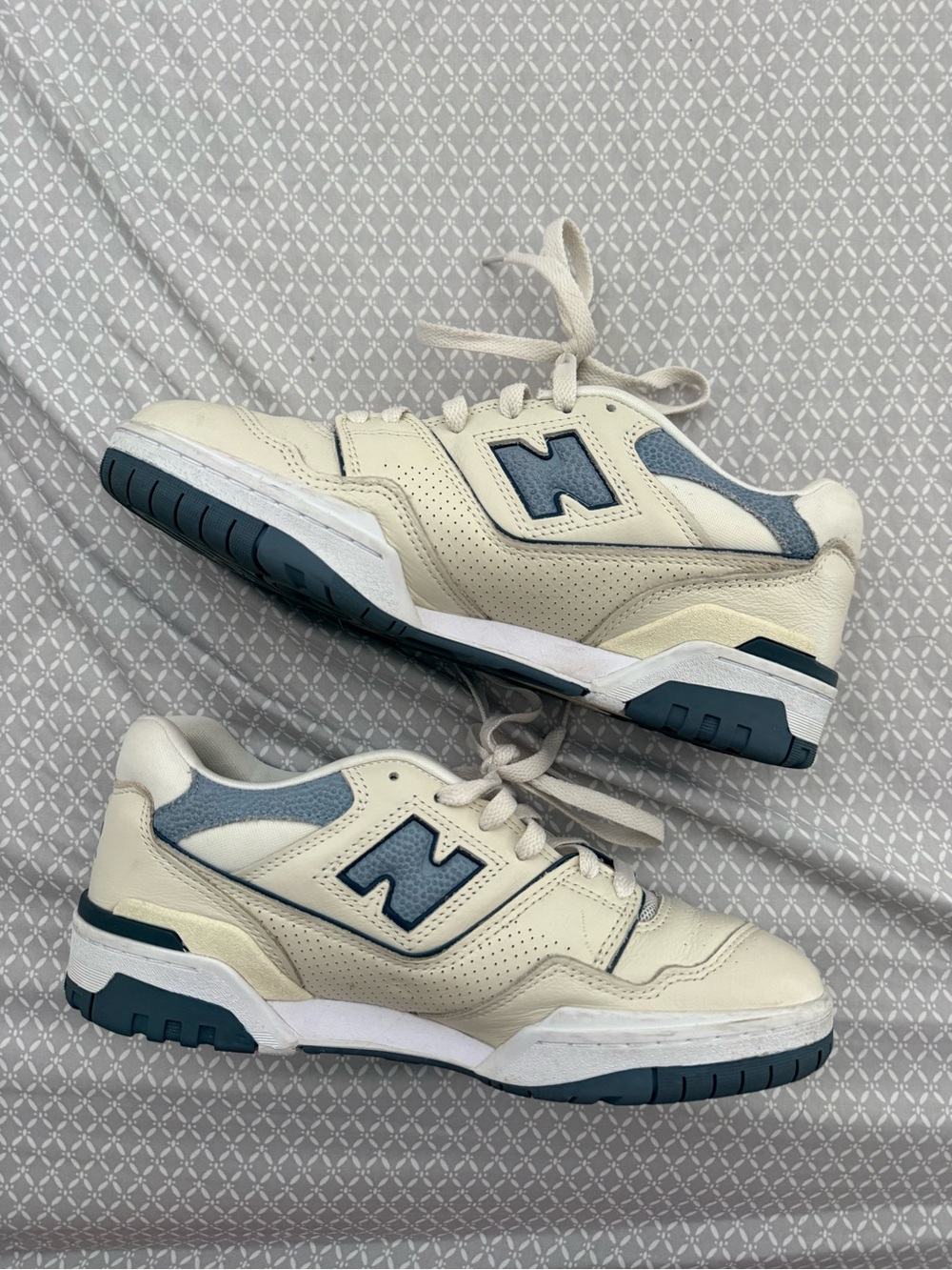 New Balance 550 Sea Salt / Rain Cloud Grey Sneakers Women's Size 9
